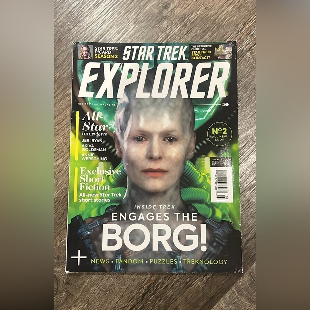 FINAL PRICE Star Trek Explorer Magazine - Engages the Borg - Green Cover